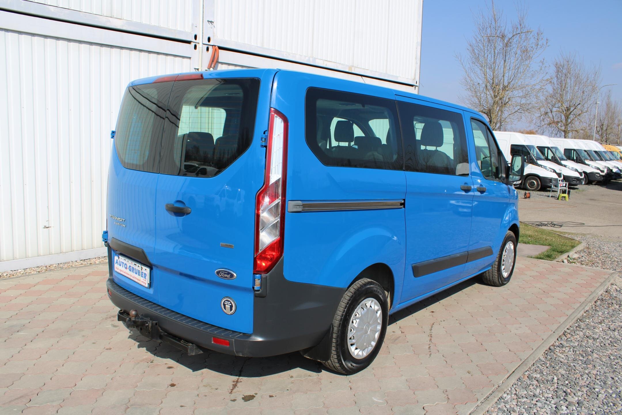 Ford Transit Custom Užitková 2,2 l 74 kw