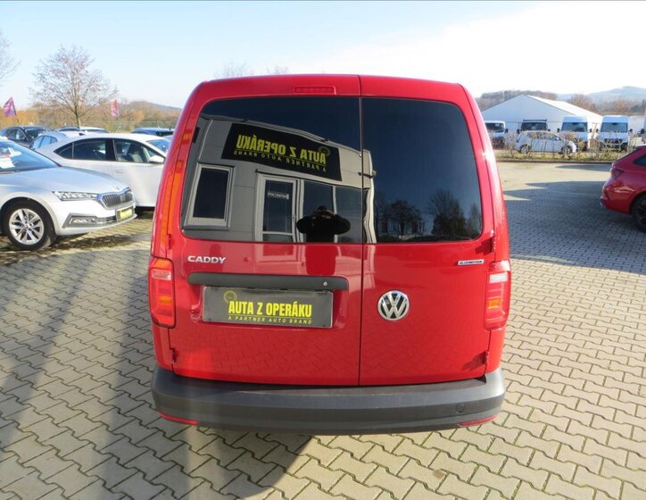 Volkswagen Caddy Skříň 1,4 l 81 kw