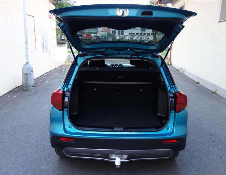 Suzuki Vitara SUV 1,4 l 103 kw