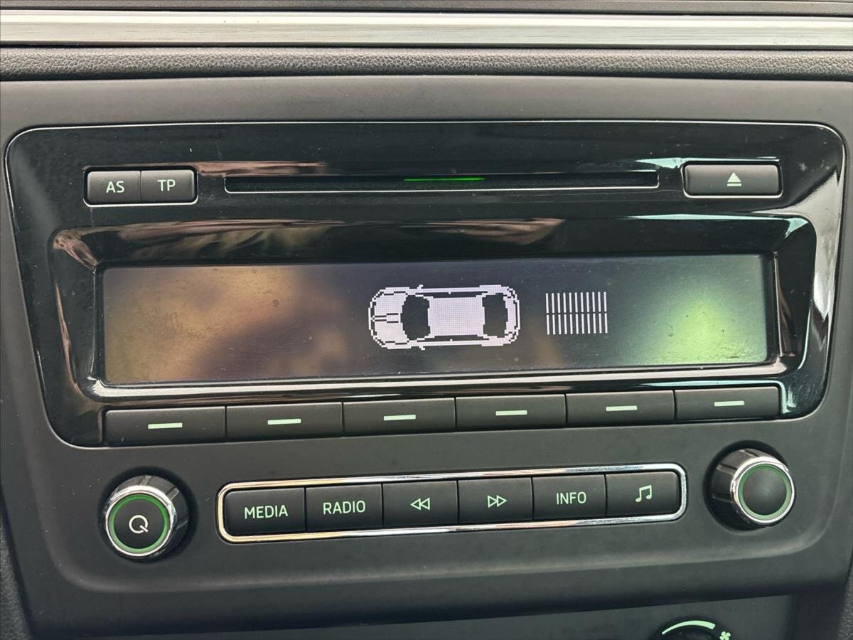 Škoda Rapid Liftback 1,2 l 77 kw