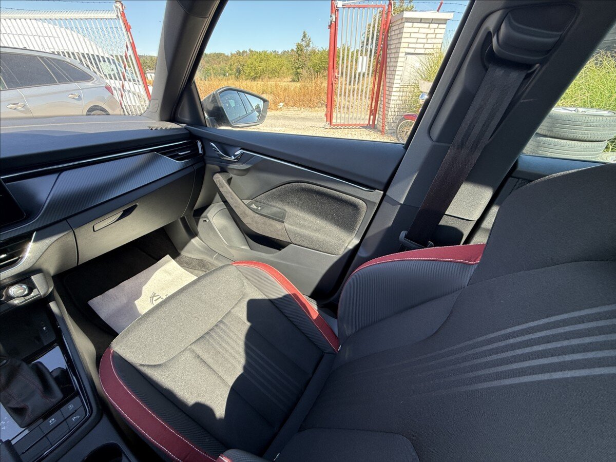 Škoda Kamiq SUV / Terénní 1,5 l 110 kw