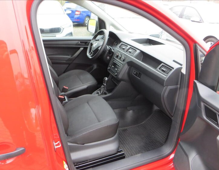 Volkswagen Caddy Skříň 1,4 l 81 kw