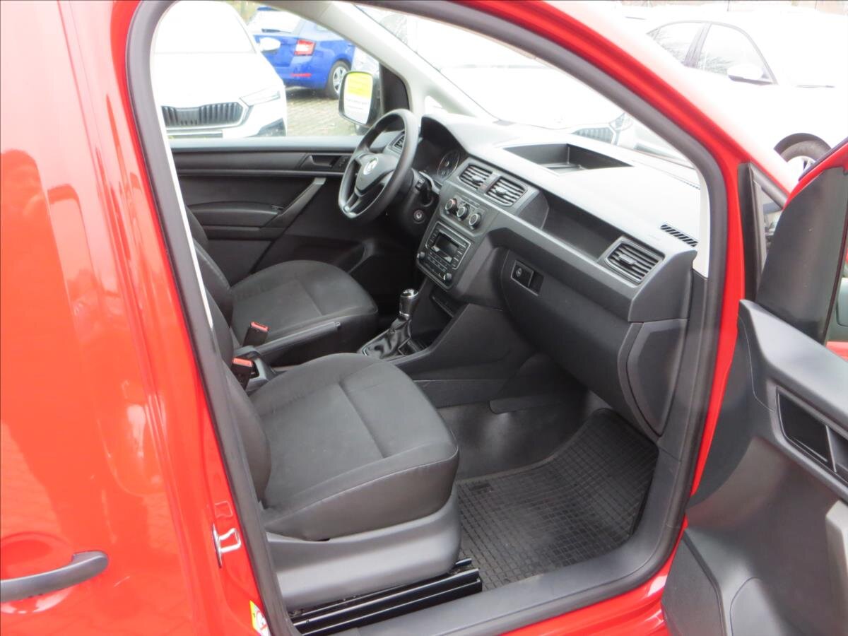 Volkswagen Caddy Skříň 1,4 l 81 kw