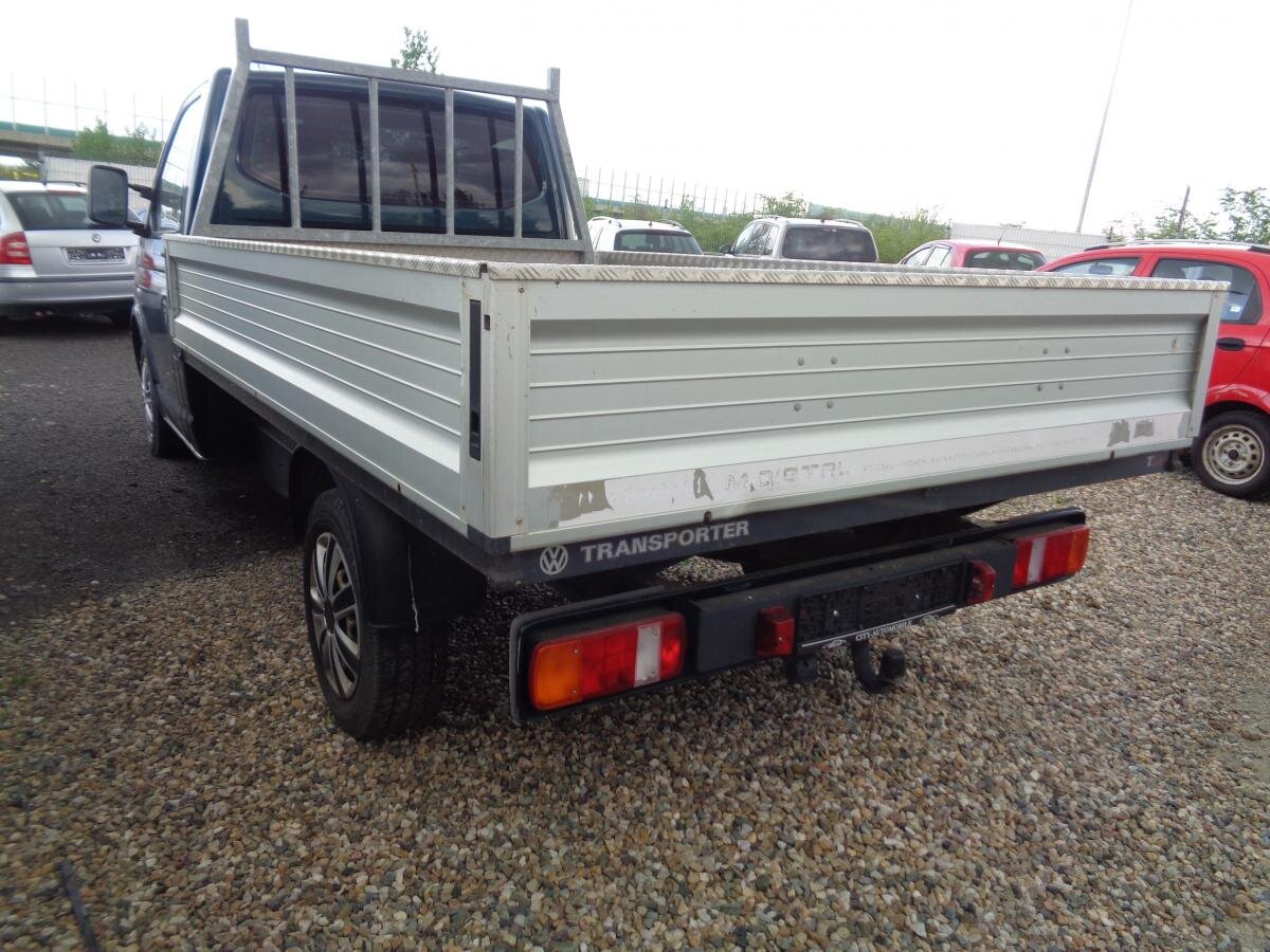 Volkswagen Transporter Valník 2,5 l 96 kw
