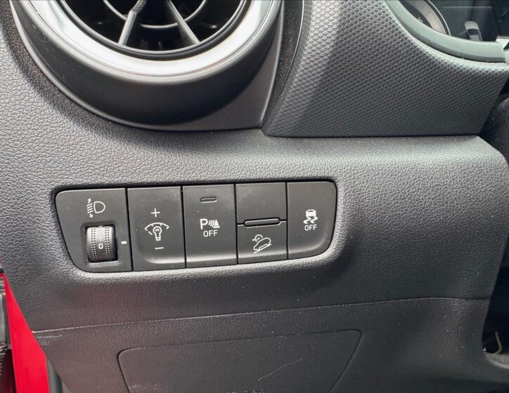 Hyundai Kona SUV 998,0 88 kw