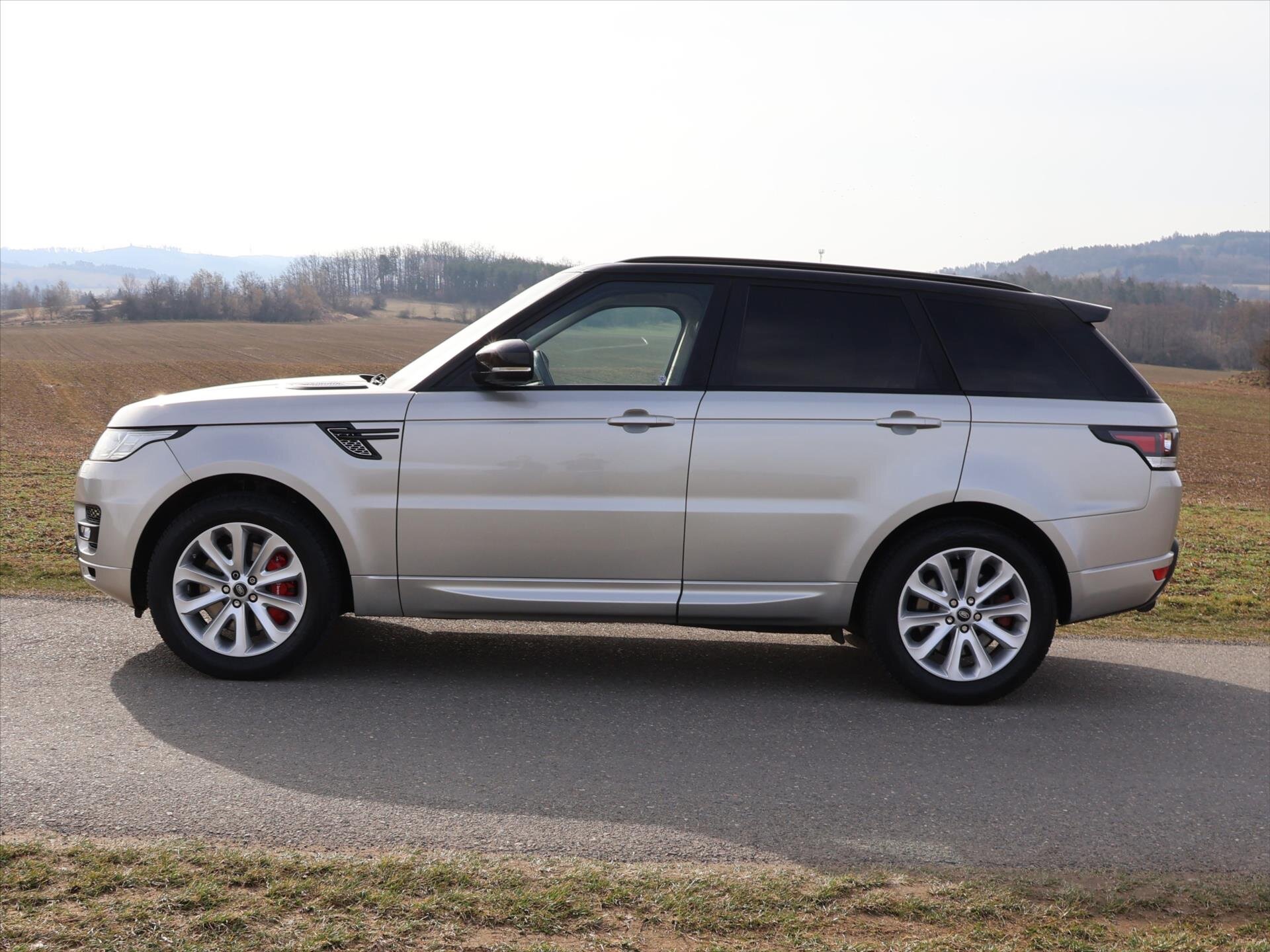 Land Rover Range Rover Sport SUV / Terénní 3,0 l 215 kw