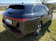 Volkswagen Passat Kombi 1,5 l 110 kw