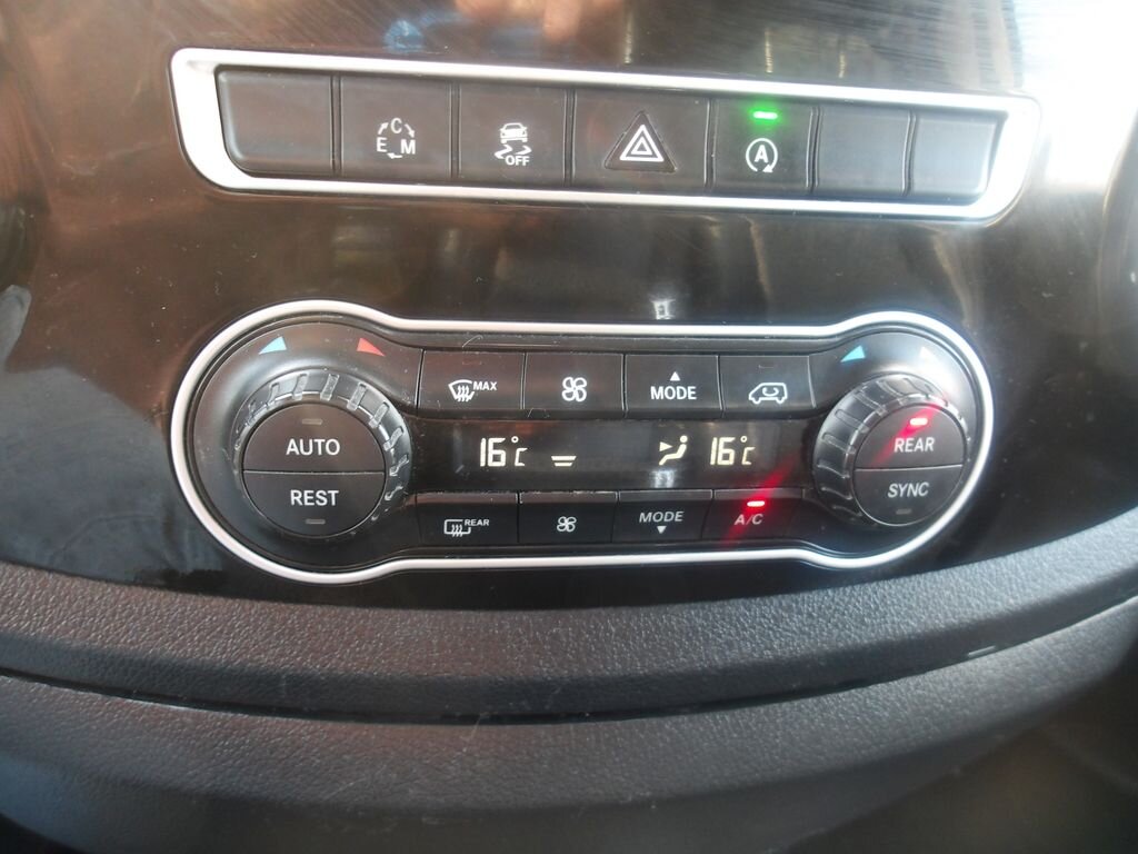 Mercedes-Benz Vito Kombi 2,1 l 120 kw