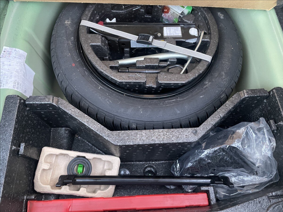 Škoda Rapid Hatchback 999,0 81 kw