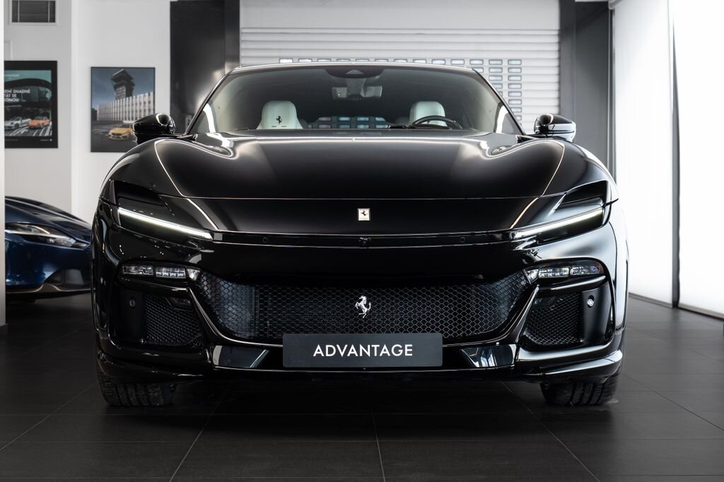 Ferrari Ostatní SUV 6,5 l 529 kw