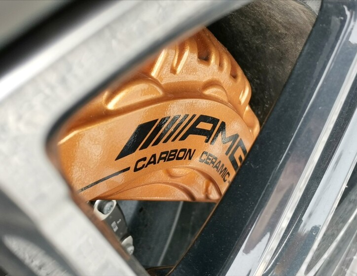 Mercedes-Benz Třídy E 37