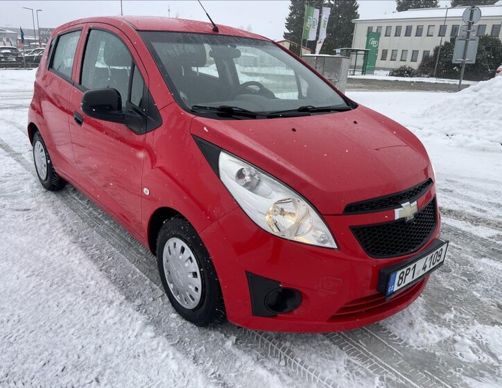 Chevrolet Spark 32