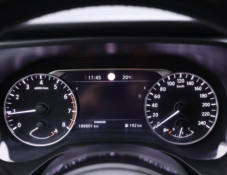 Nissan Qashqai SUV / Terénní 1,3 l 103 kw