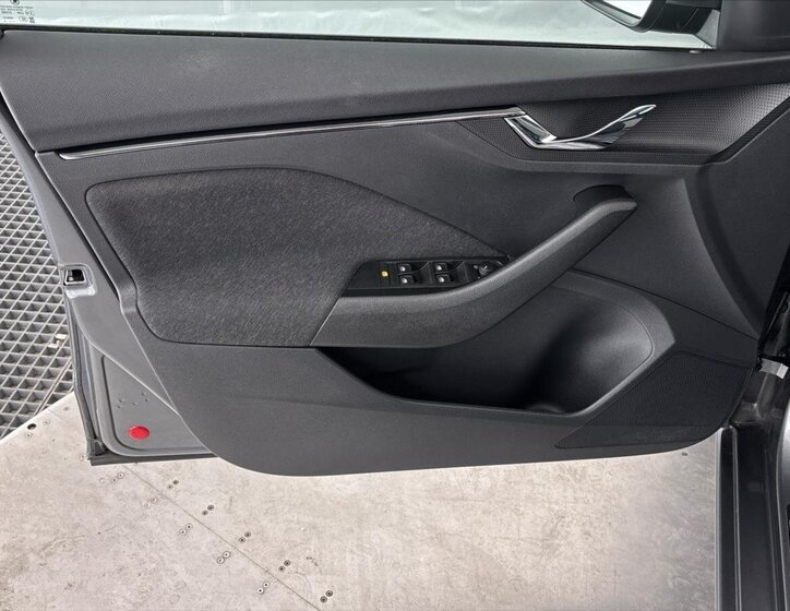 Škoda Scala Hatchback 999,0 81 kw