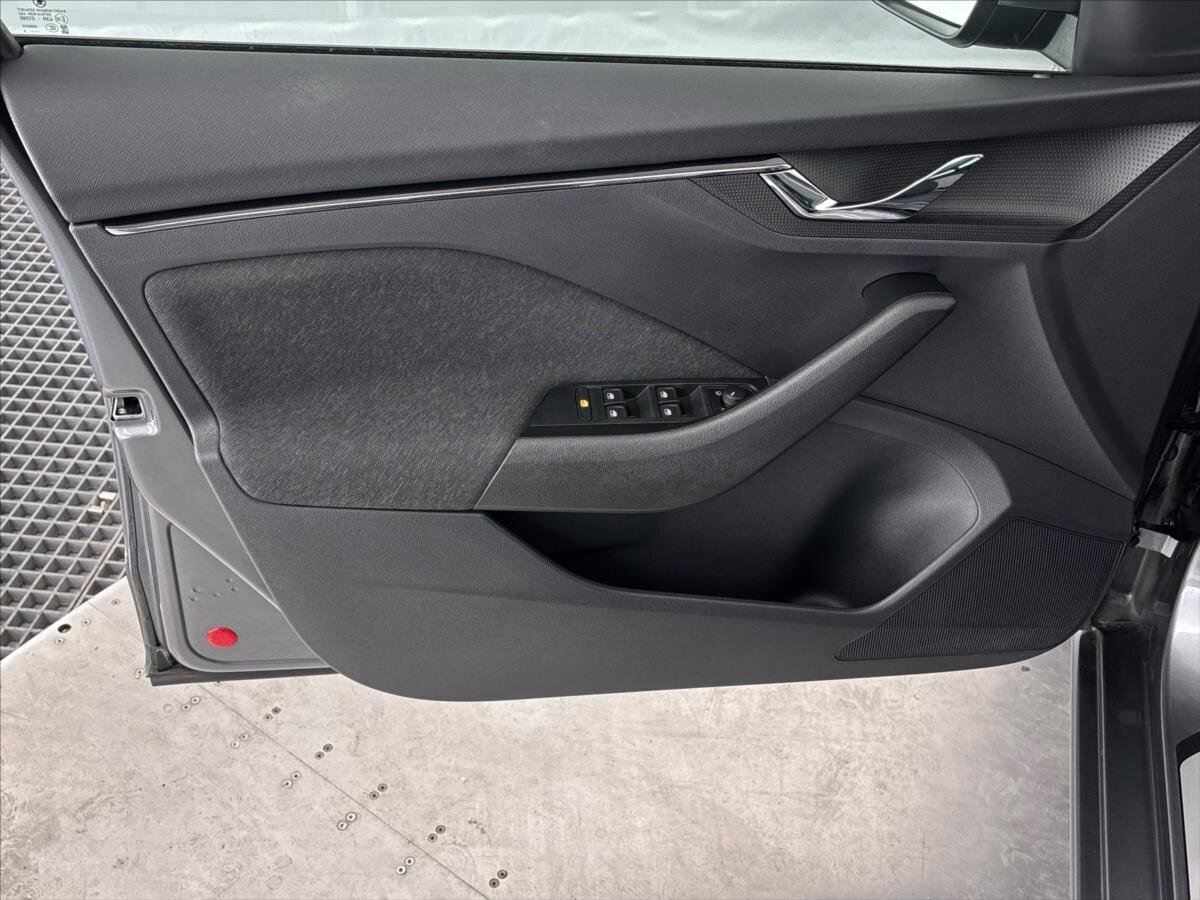 Škoda Scala Hatchback 999,0 81 kw