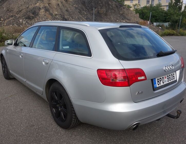 Audi A6 4