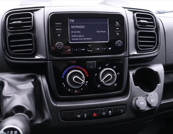 Toyota Proace Max Skříň 2,2 l 88 kw