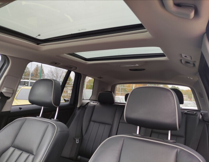 Mercedes-Benz GLK 16