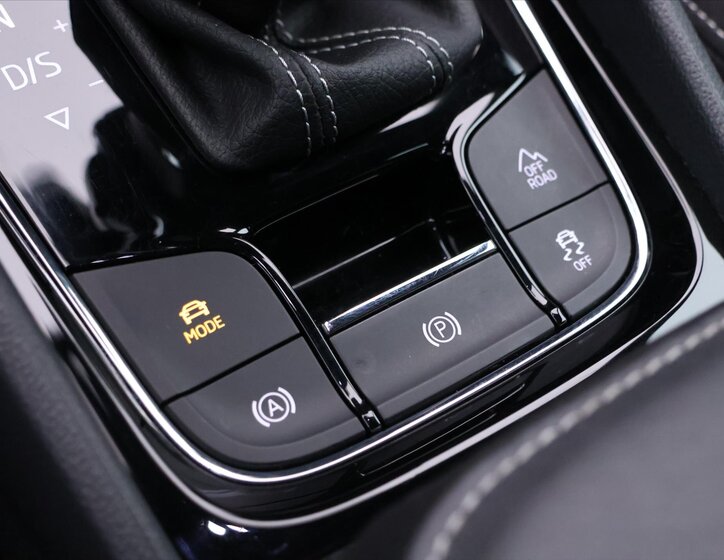 Škoda Karoq SUV 2,0 l 110 kw