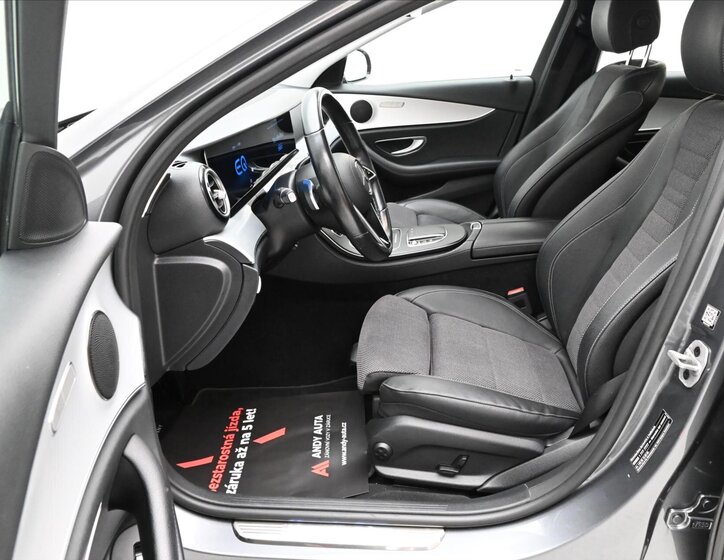 Mercedes-Benz Třídy E 13