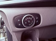 Ford Tourneo Custom 22