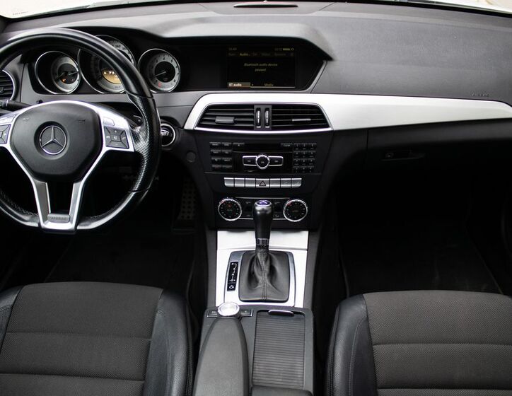 Mercedes-Benz Třídy C 9