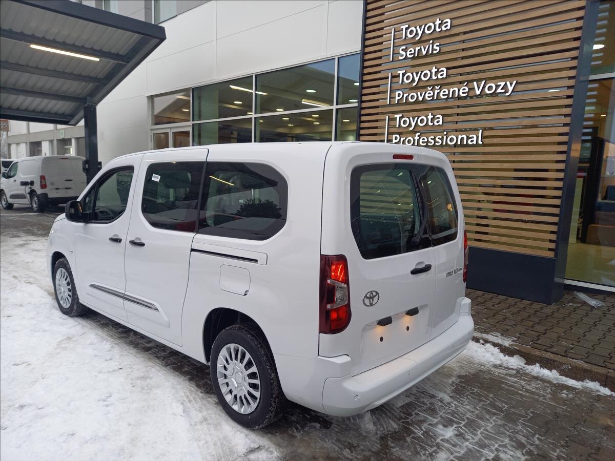 Toyota ProAce City Verso MPV 1,5 l 74 kw