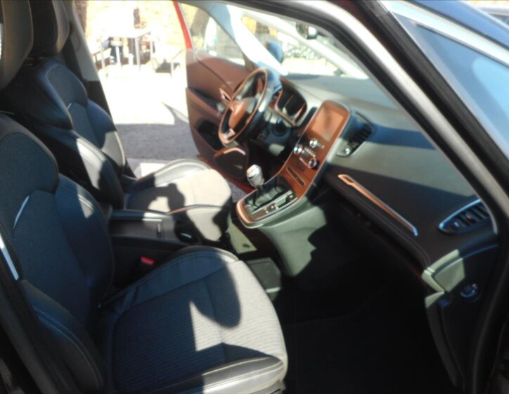 Renault Grand Scénic MPV 1,3 l 103 kw