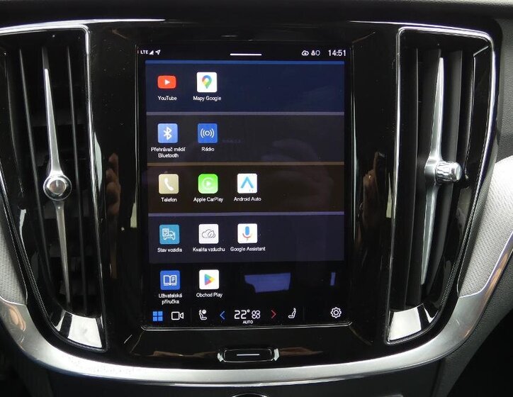 Volvo V60 Kombi 2,0 l 145 kw