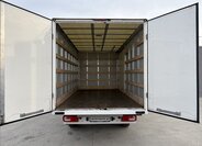 Volkswagen Crafter Skříň 2,0 l 103 kw