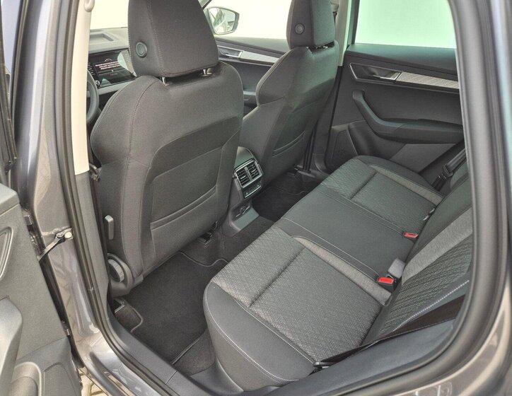 Škoda Karoq SUV 1,5 l 110 kw