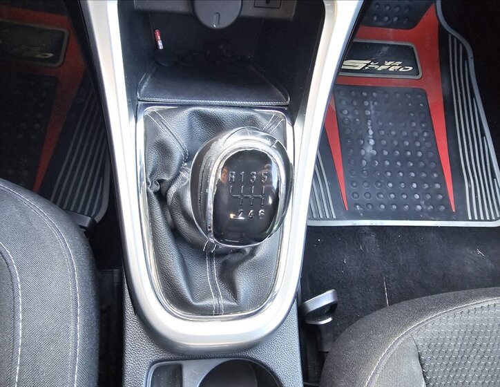 Opel Astra Hatchback 1,6 l 132 kw