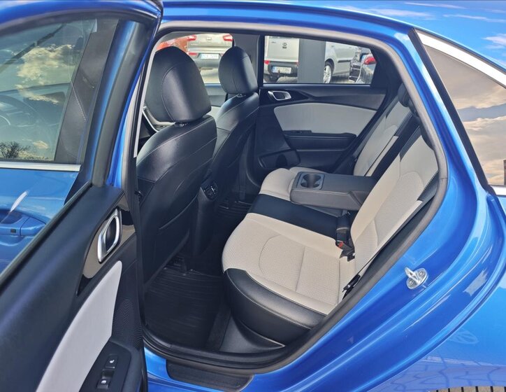 KIA Ceed Hatchback 1,4 l 103 kw