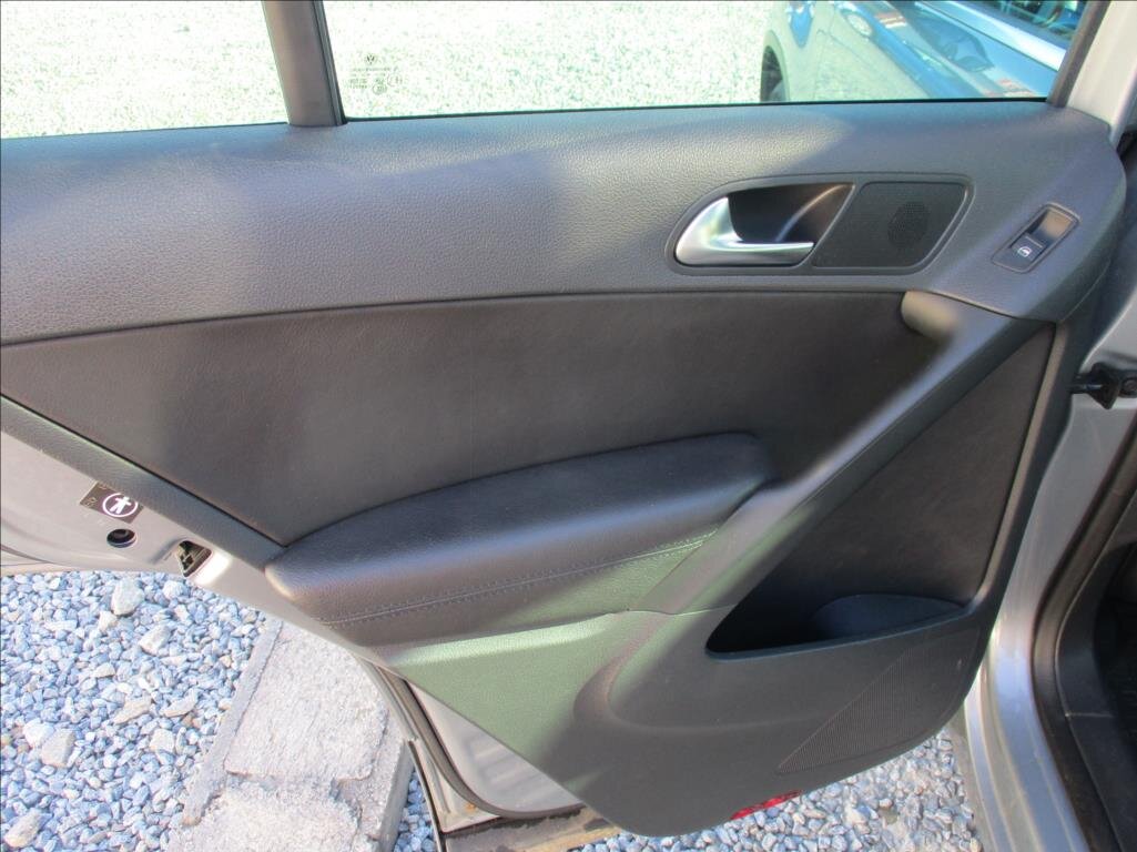 Volkswagen Tiguan SUV 2,0 l 103 kw