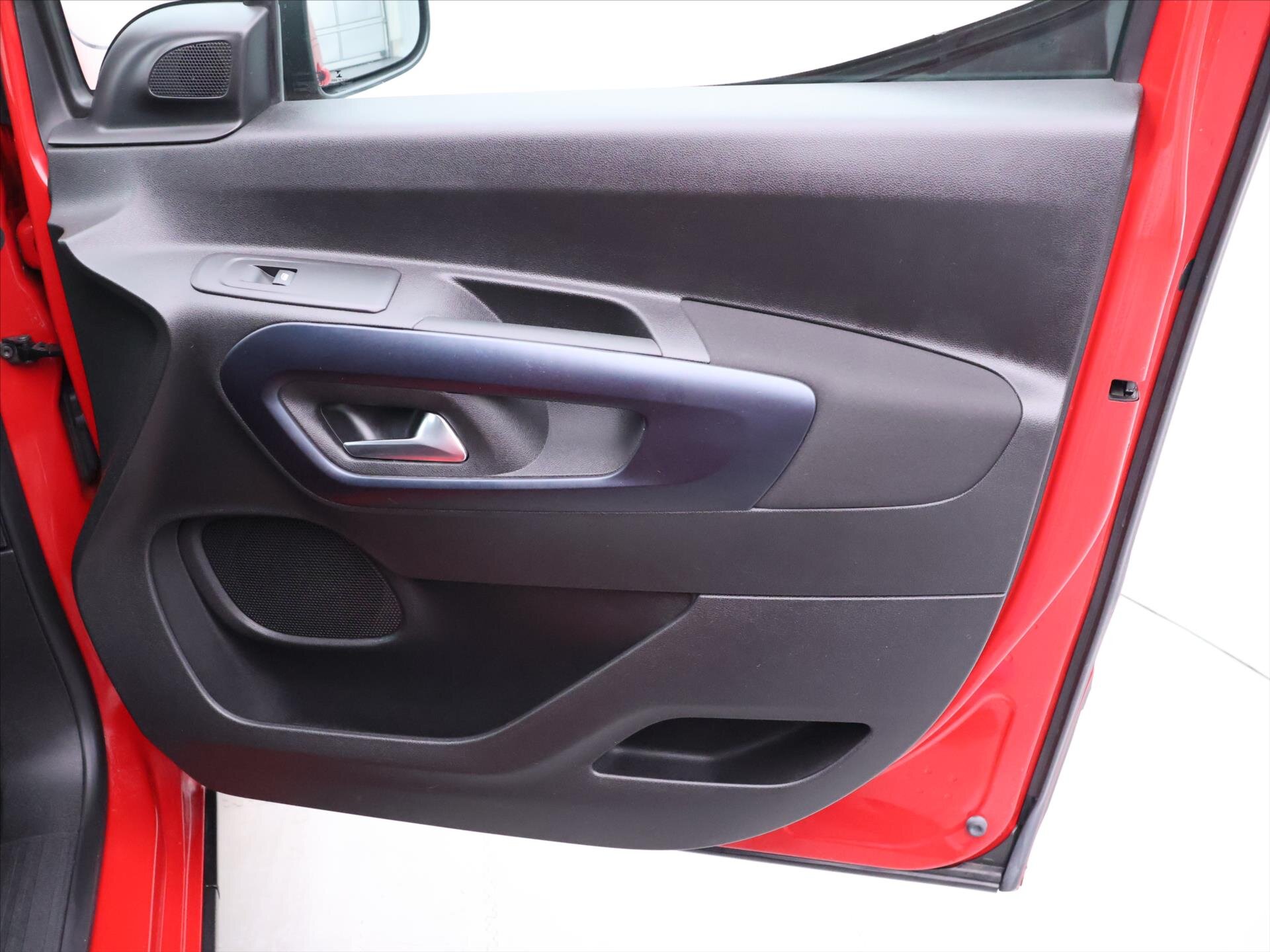 Peugeot Rifter MPV 1,5 l 96 kw