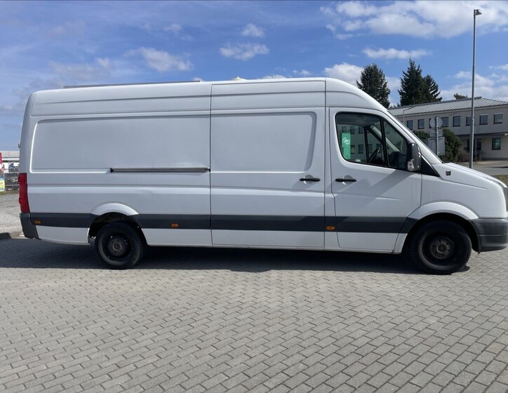 Volkswagen Crafter Skříň 2,0 l 120 kw