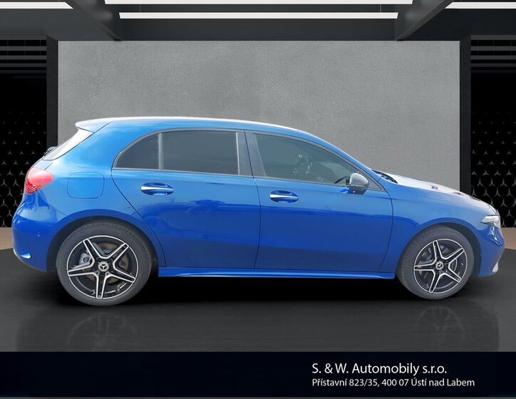 Mercedes-Benz Třídy A Hatchback 1,3 l 120 kw