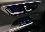 Mercedes-Benz Třídy C 12