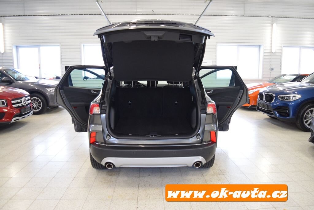 Ford Kuga SUV 2,5 l 112 kw