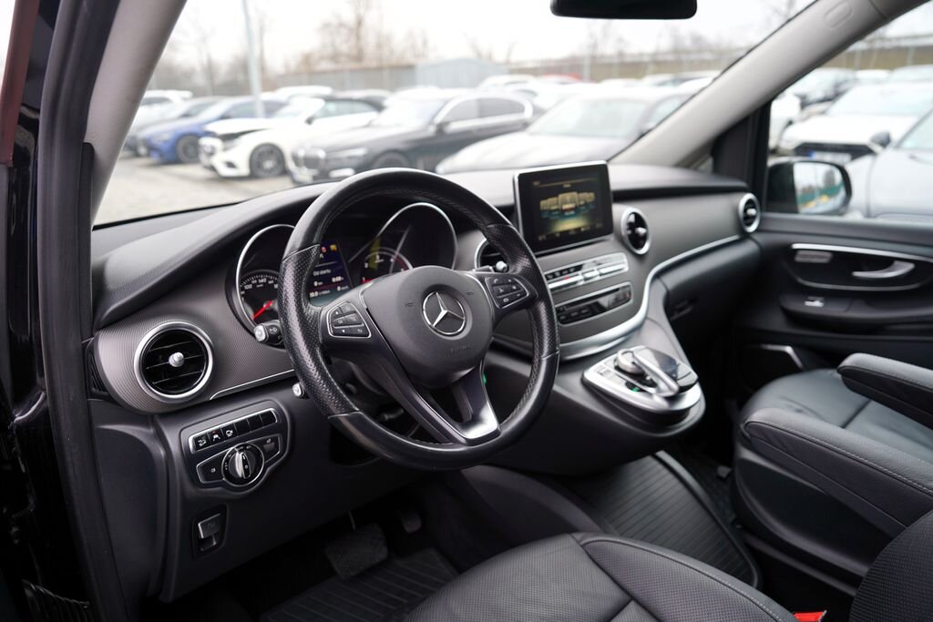 Mercedes-Benz Třídy V MPV 2,1 l 140 kw