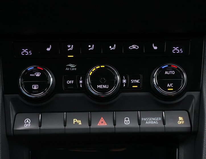 Škoda Karoq SUV 2,0 l 110 kw