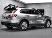 Volkswagen Touareg 5