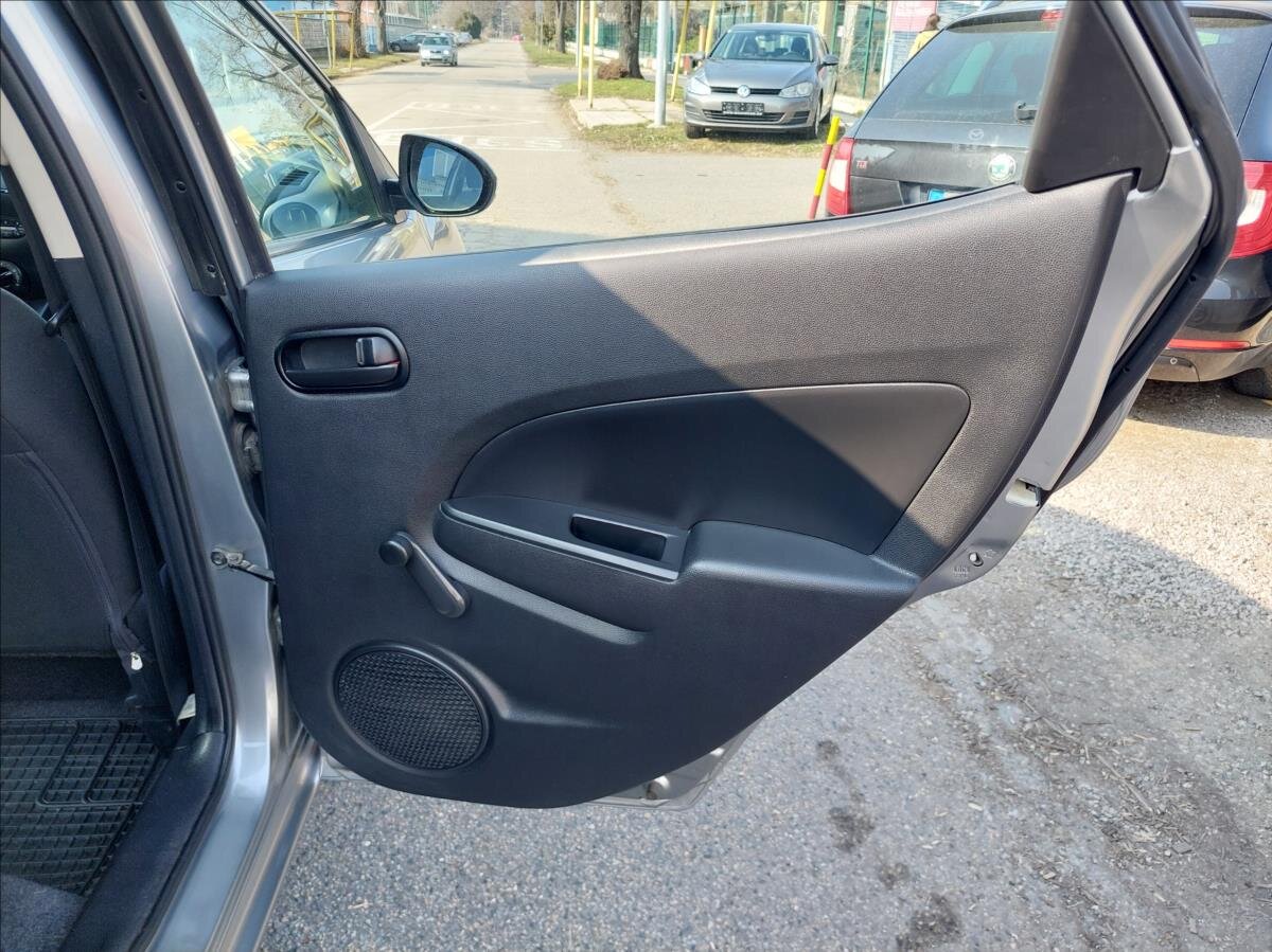 Mazda 2 Hatchback 1,3 l 55 kw