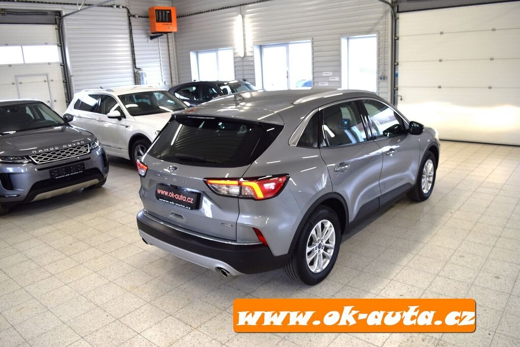 Ford Kuga SUV 2,5 l 165 kw