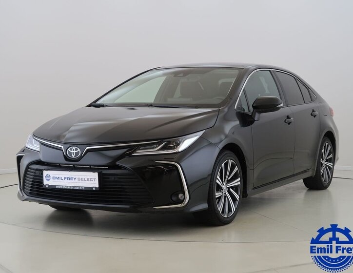 Toyota Corolla Sedan / Limuzína 1,5 l 92 kw