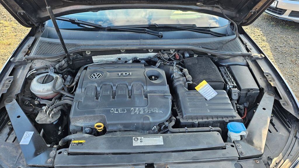 Volkswagen Passat Kombi 1,6 l 88 kw