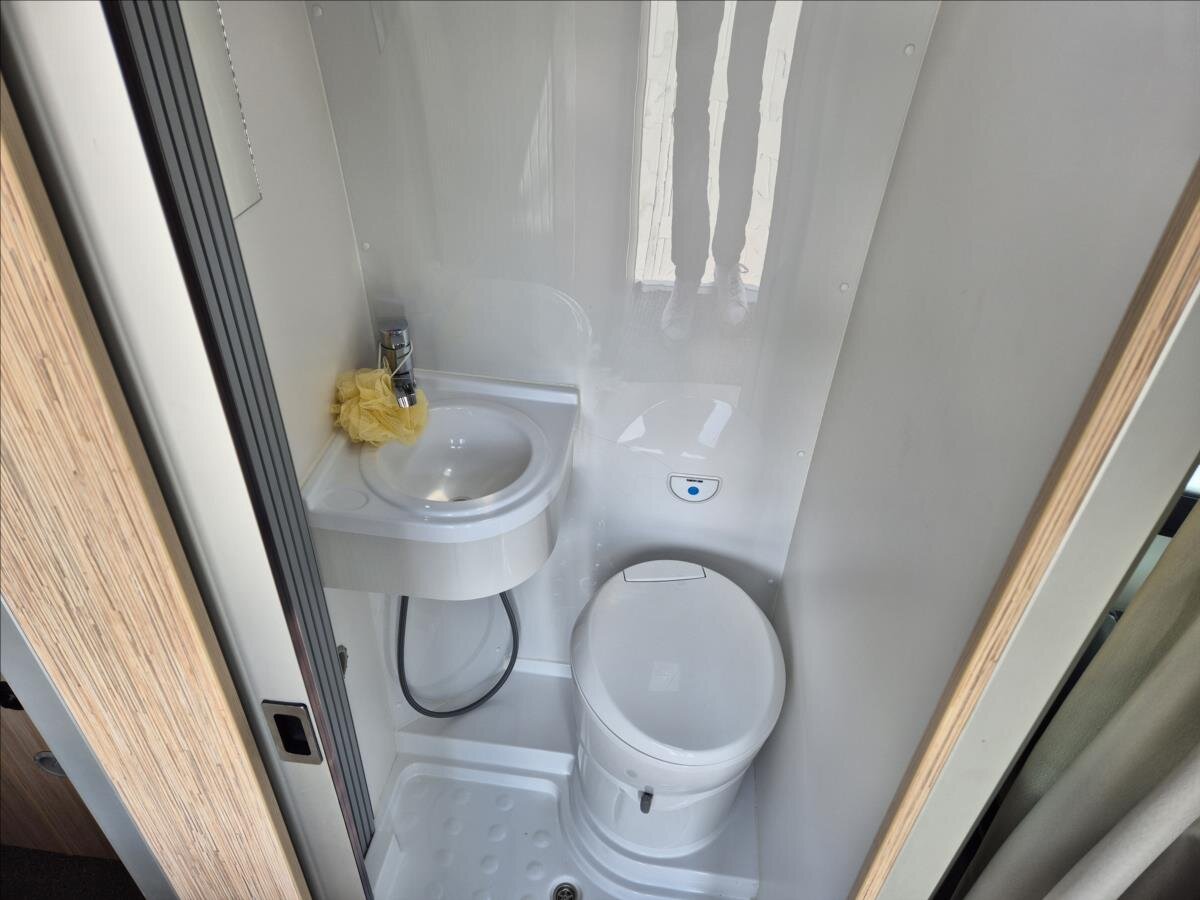 Peugeot Ostatní Ostatní 2,0 l 120 kw