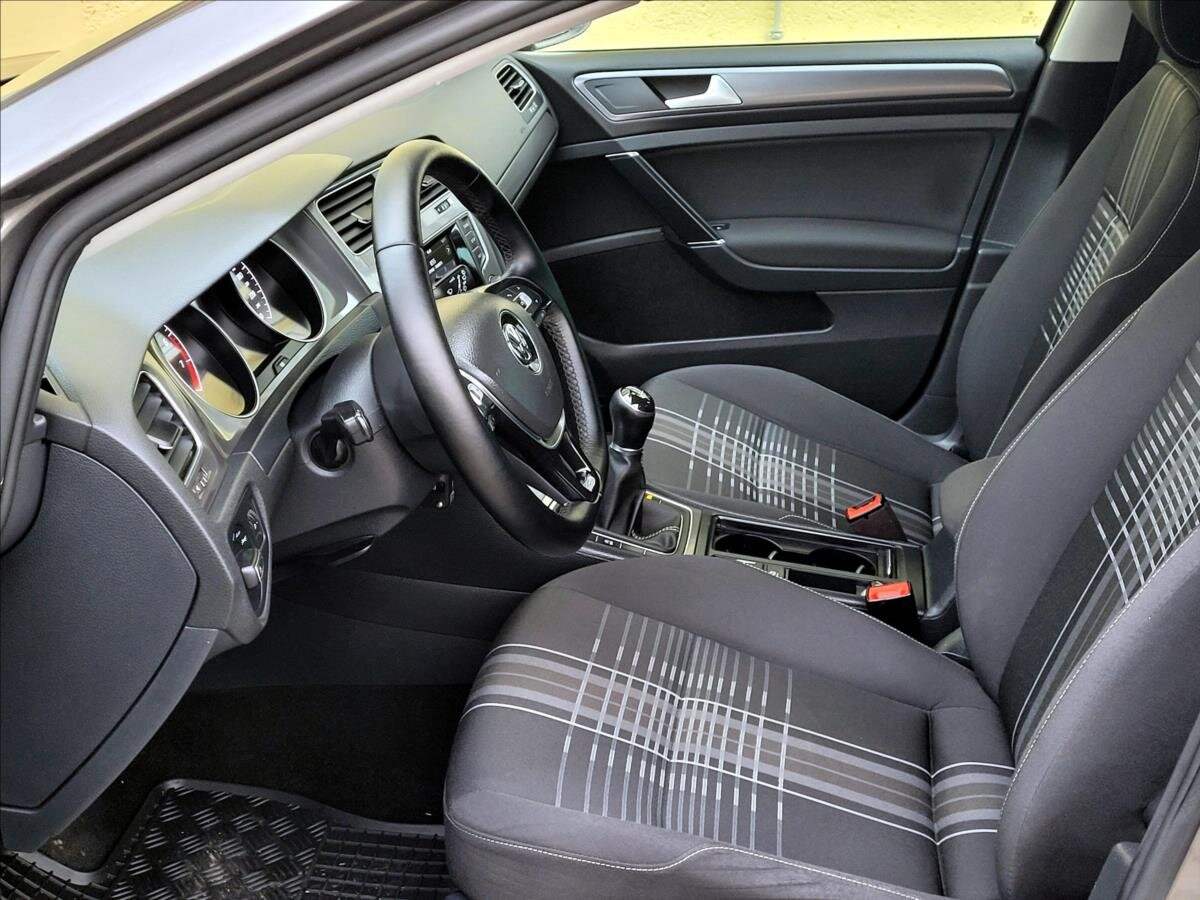 Volkswagen Golf Kombi 1,2 l 81 kw