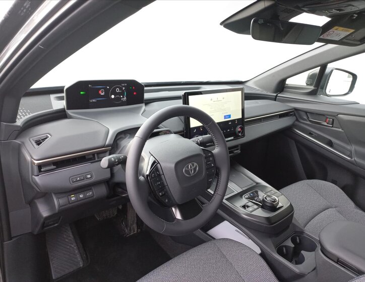 Toyota bZ4X SUV / Terénní 0,0 167 kw