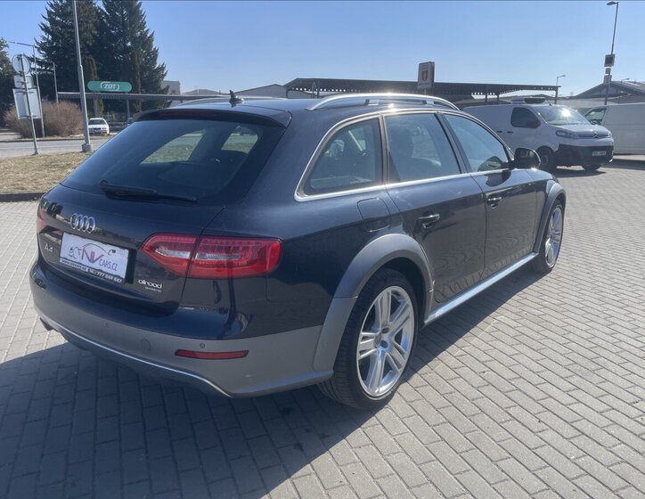 Audi A4 Allroad Kombi 2,0 l 140 kw